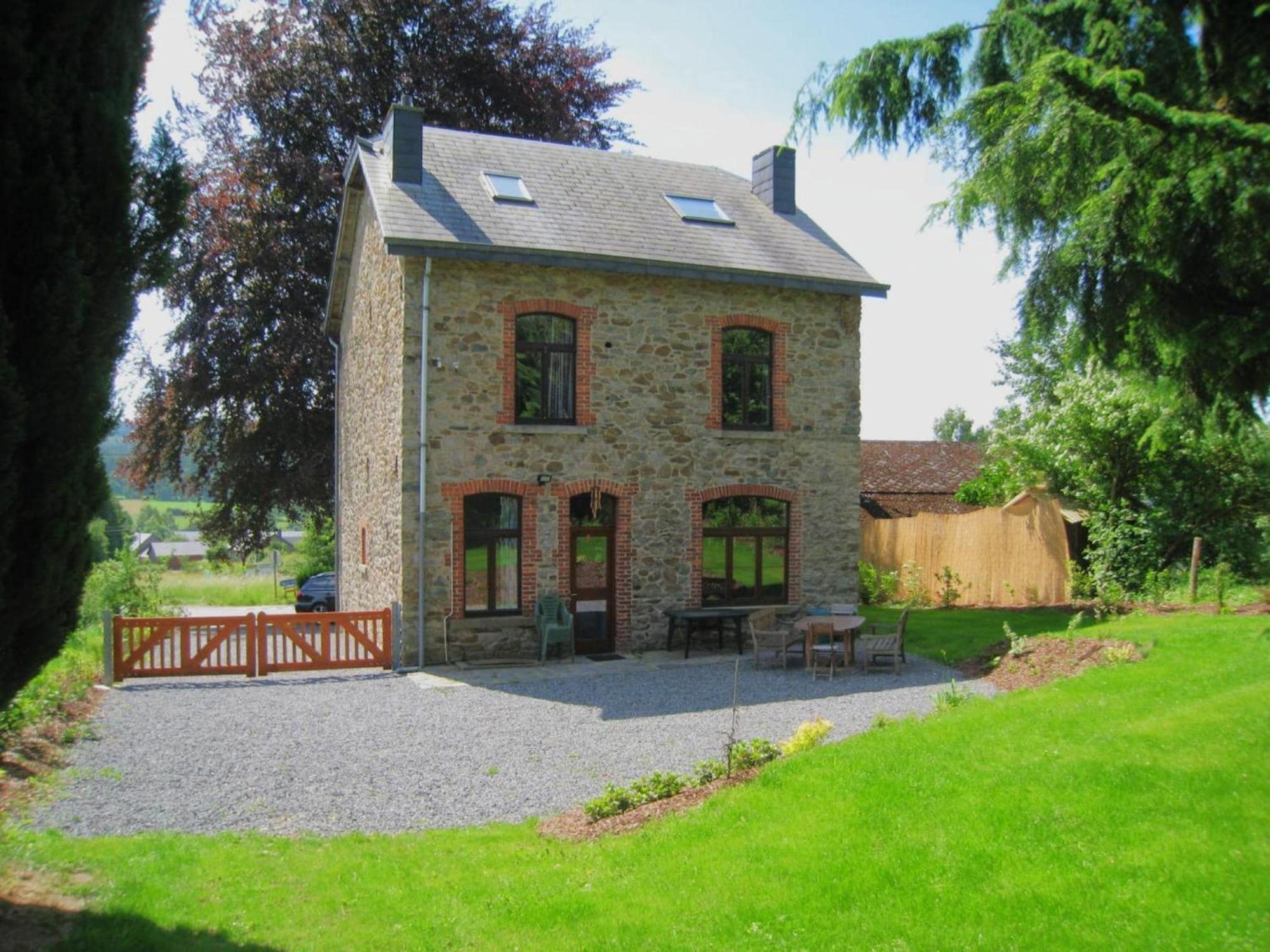 הוילה ווילסלאם A Beautifully Renovated Mansion In The Ardennes מראה חיצוני תמונה